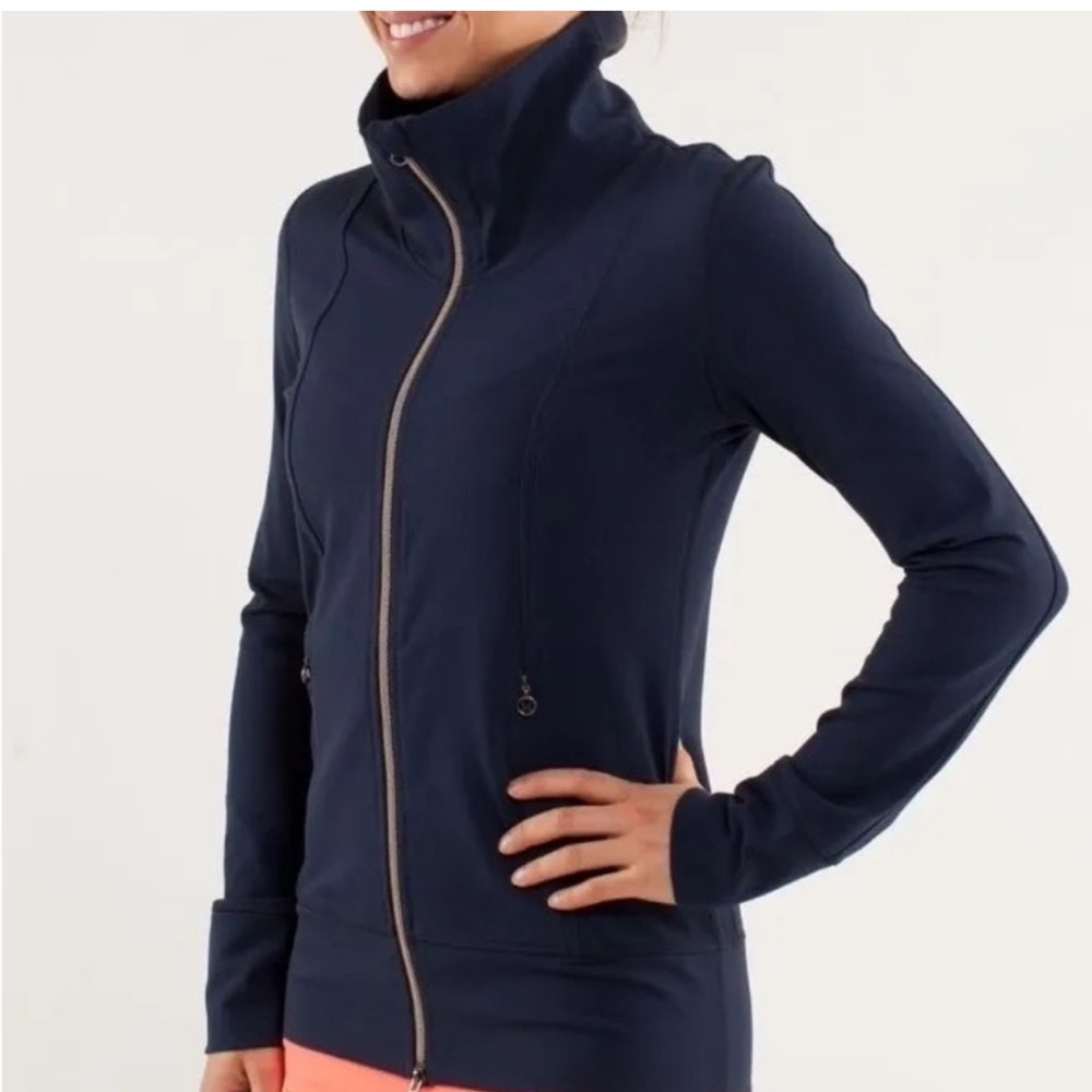 Lululemon Daily Yoga Zip Front‎ Stretch Jacket Inkwell Navy Blue size 4